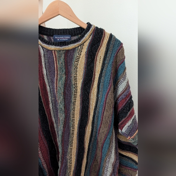 Vintage 90's Coogi Style Abstract Textured Chunky Crewneck Sweater In Black - Picture 3 of 8